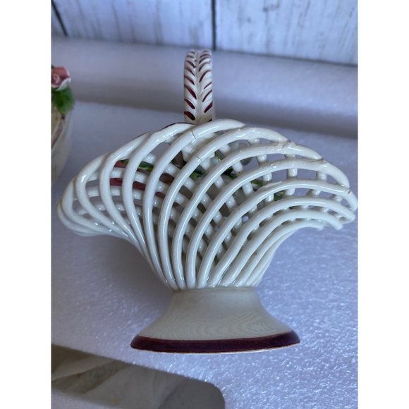 Vintage Porcelain Levante Made in Spain small ceramic woven basket - Picture 8 of 12